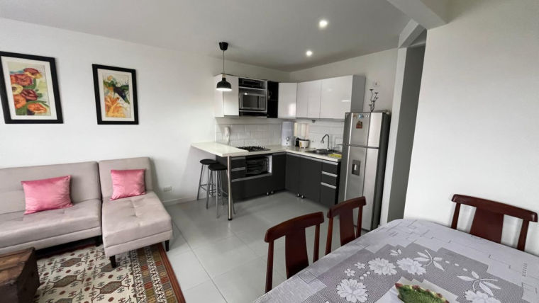 VENTA DE APTO EN CAMINOS DE PANGOLA